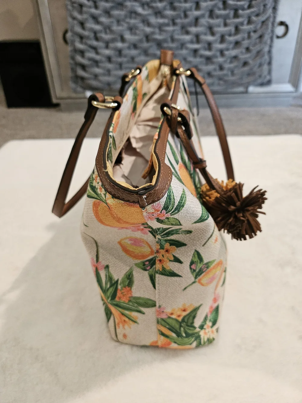 D S Designed in New York Canvas Tote Bag in Orange Green Floral Citrus Print O/S